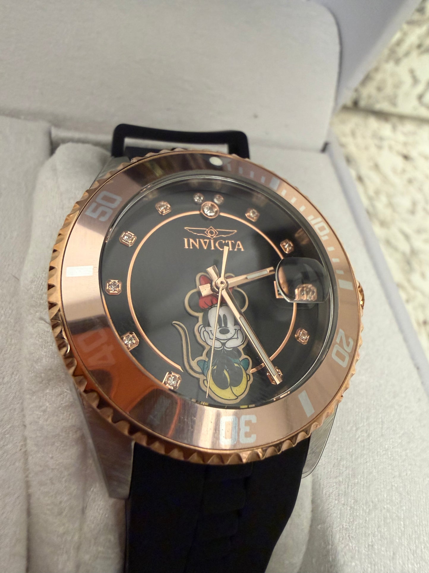 Invicta Minnie Mouse Women’s Luxury Watch – Rose Gold & Black