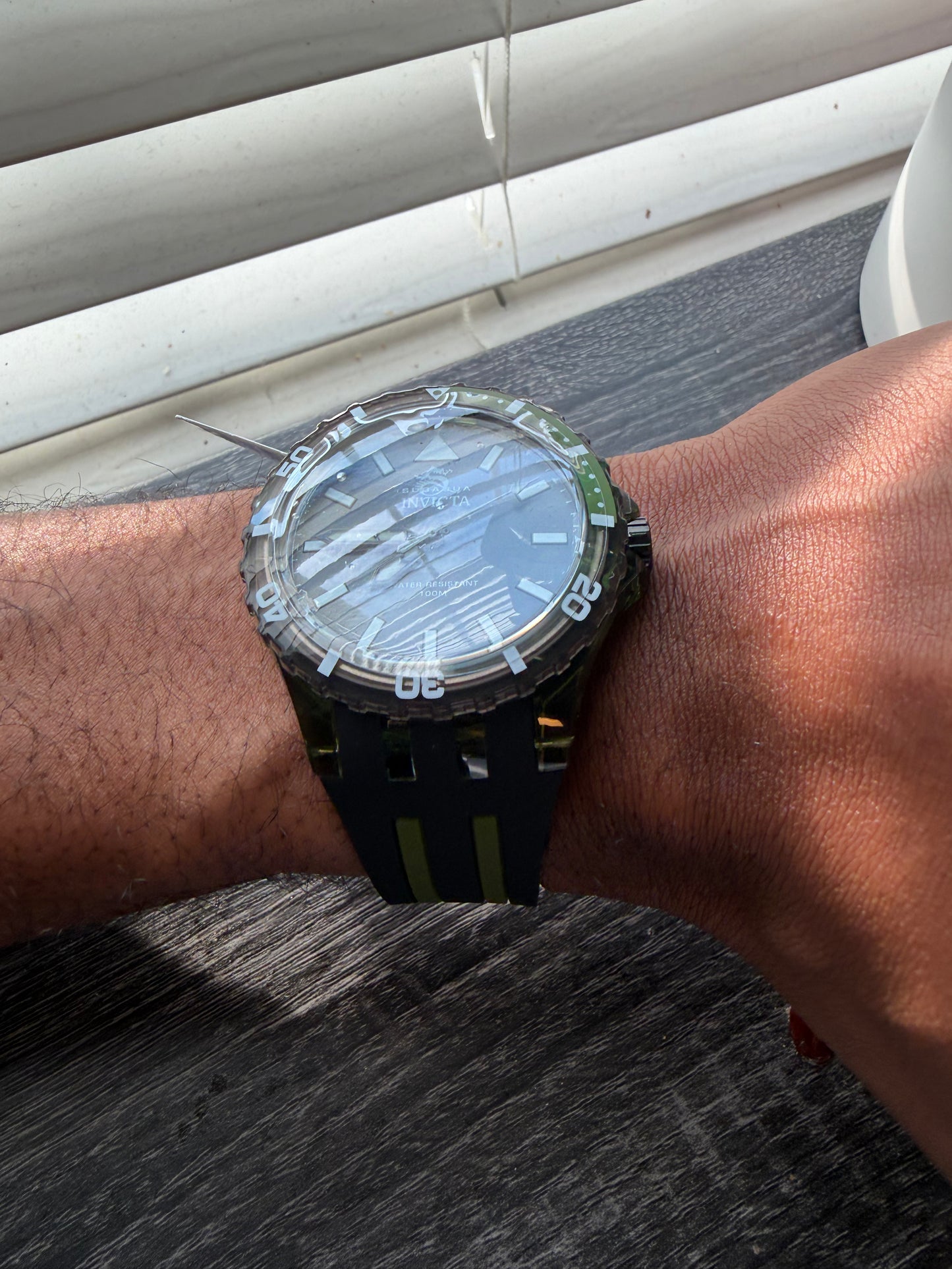 Invicta Subaqua Green & Black Diver Watch – Brand New in Box | 100M Water Resistant